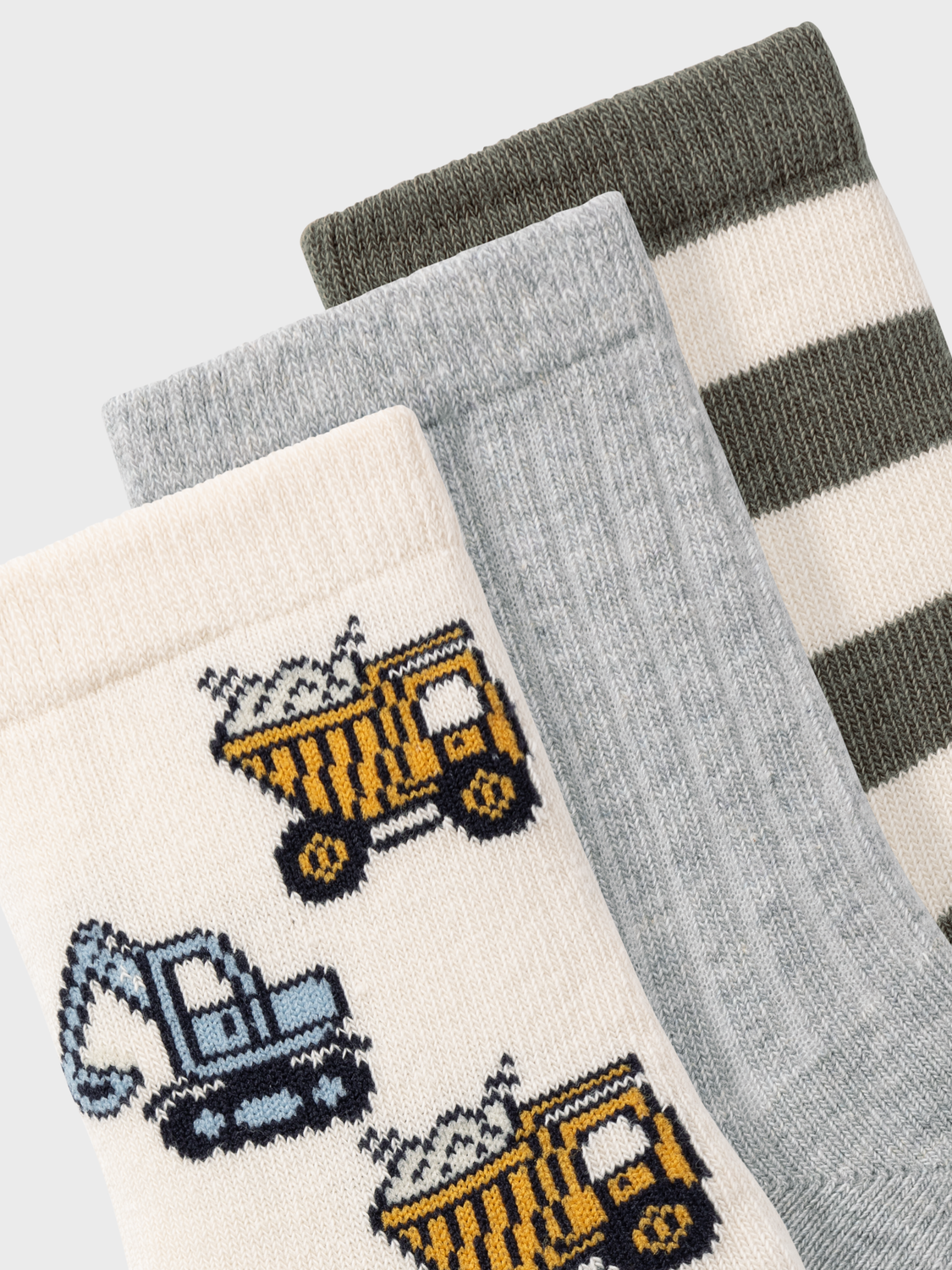 model_shot-front_full